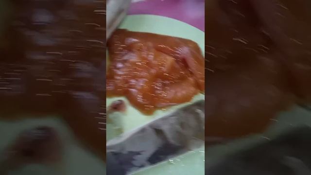 Щука с икрой. напишите рецепт приготовления , как засолить икру. Пожалуйста? в комментариях ✨ смотреть онлайн