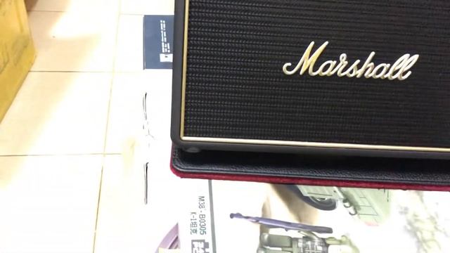 Loa bluetooth di động Marshall Stockwell kèm Smart Cover смотреть онлайн