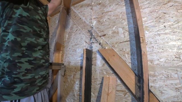 РАЗРУШИЛ СТЕНУ В ДОМЕ / У НАС ПОЯВИТСЯ.... ДОМ В ДЕРЕВНЕ смотреть онлайн