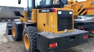 Фронтальный погрузчик Frontal 250 за 2 100 000 руб.