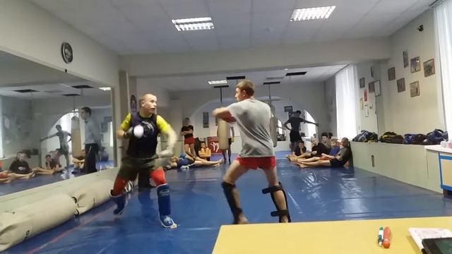 Жестокая заруба новичков до крови) смотреть онлайн