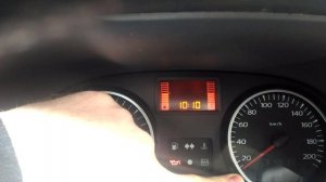 уровень топлива в баке Duster
