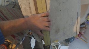 Распил МДФ наличника вдоль - ЛОБЗИКОМ. Чем резать дверной наличник. Подгонка. Своими руками.