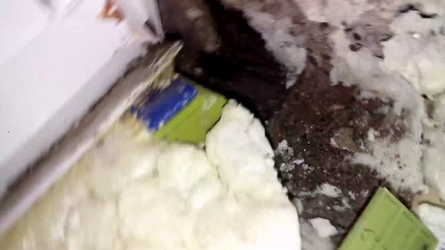 Устранение промерзания пластикового окна.mp4 смотреть онлайн