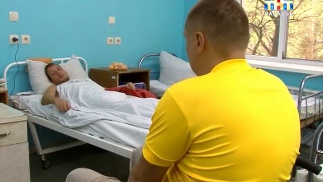 Участники движения "Ты не один" посетили отделение нейрохирургии смотреть онлайн