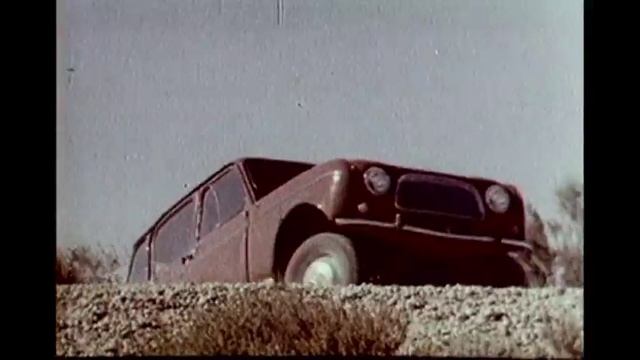 Renault 4 смотреть онлайн