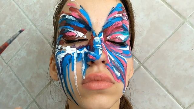 Very Home Art. BodyArt On The Face. How To Draw A Butterfly. Очень домашний бодиарт. Бабочка на лиц