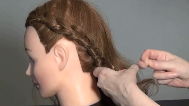 Прическа для средних волос. Updo hairstyle for medium hair tutorial смотреть онлайн