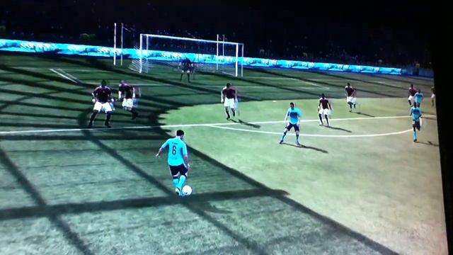 fifa 12 amazing longshot xavi смотреть онлайн