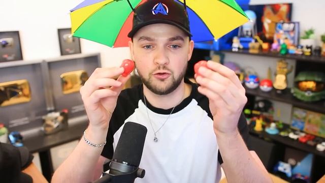 I Bought The *WEIRDEST* Amazon Items! смотреть онлайн