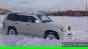 лексус LEXUS LX 470 прёт по снегу Камчатка