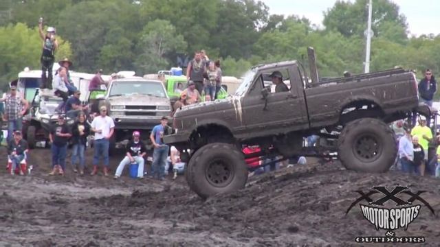 #6 REDNECKS WITH PAYCHECKS - DOT MUD BOG! смотреть онлайн