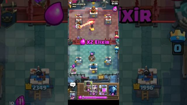Luckily at the moment with giant snowball - Clash Royal смотреть онлайн