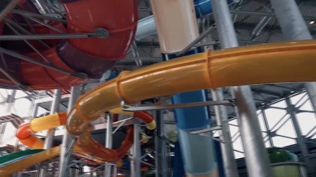 Largest Indoor Waterpark in Russia - Leto Leto Water Park смотреть онлайн