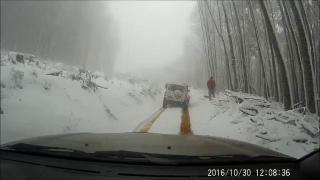 Не поставил машину на ручник смотреть онлайн