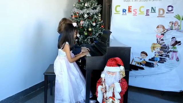 Olga Kravchuk. Dancing snowflakes. Ольга Кравчук. Танец сверкающих снежинок. смотреть онлайн