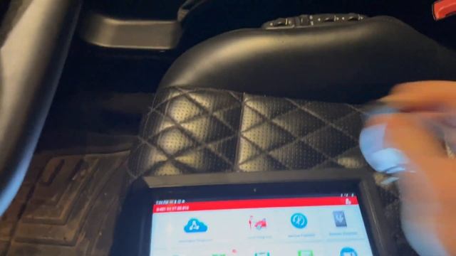Review of Launch X431 diagnostic OBD2 scanner tool смотреть онлайн