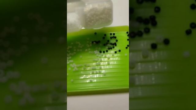 заказать можно в моем телеграмм канале ссылка в комментариях#бисер #бисероплетение смотреть онлайн