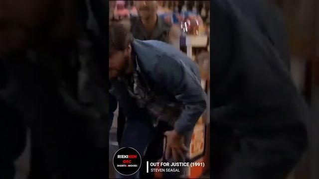 Aikido : Kotegaeshi And Iriminage By Shihan Mr. Steven Seagal - Hard To Kill (1990) - Store Scene смотреть онлайн