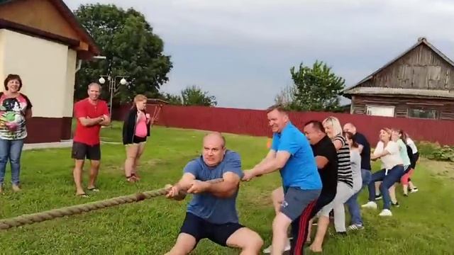 Веселый корпоратив в ГК "Струмень" в г.Туров смотреть онлайн