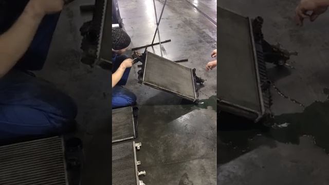 замена радиаторов Вольво хс 90 смотреть онлайн