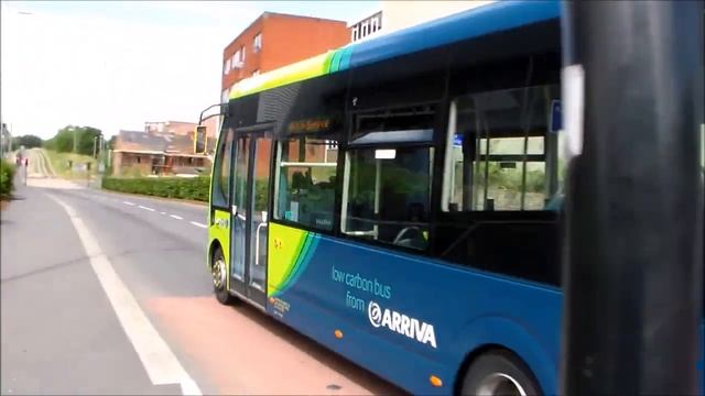 Buses at Luton Interchange 13/06/2017 смотреть онлайн