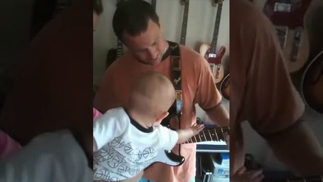 Mother's Day Guitar смотреть онлайн