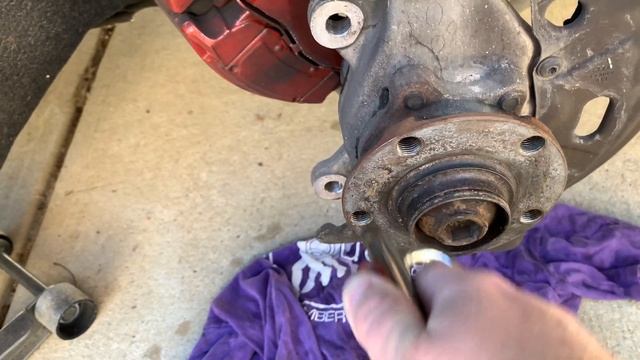 2007 Audi A8L D3 - Change Front Rotor and Brake Pads смотреть онлайн