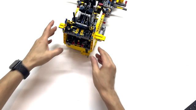 Building The Lego Set 42131 - CAT D11 Bulldozer - Time Lapse Build - Part 3 of 8 смотреть онлайн