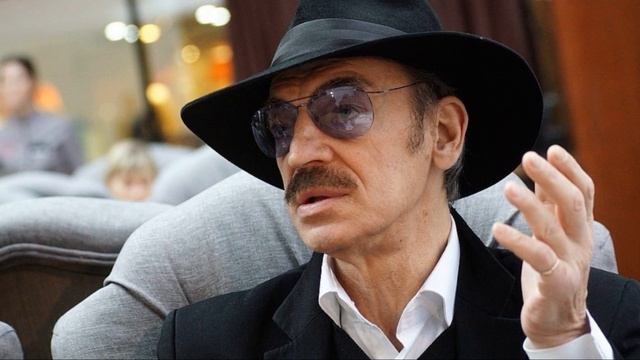 Многочисленные романы Михаила Боярского смотреть онлайн