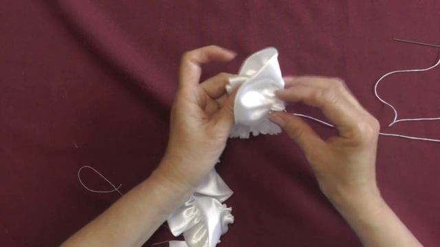 Делаем огромную розу на платье смотреть онлайн