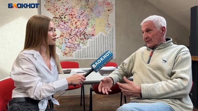Самый гигантский памятник Ленину в мире - почему дети 50 лет мечтают залезть на его голову смотреть онлайн