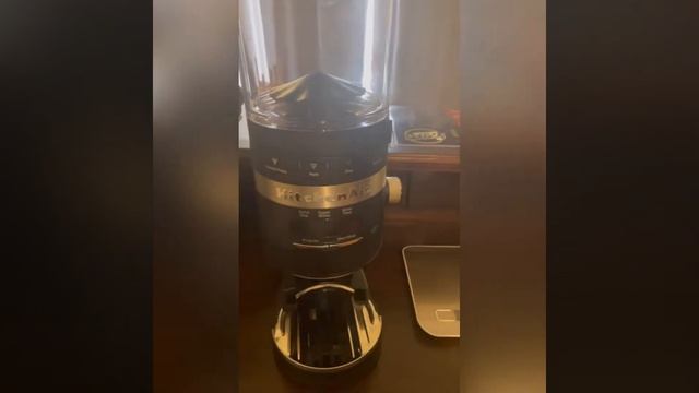 Review molino Kitchen Aid Burr (primeras impresiones) смотреть онлайн