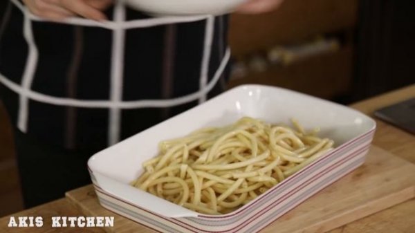 Pastitsio (Greek Baked Pasta) | Akis Petretzikis