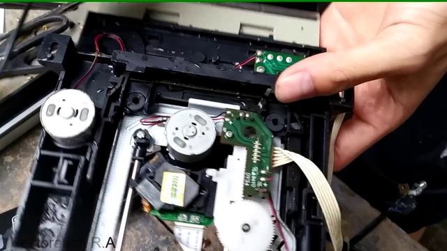 Restoration old broken American disc players | Restore abandoned old disc players смотреть онлайн