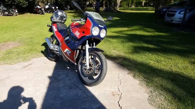 Suzuki gsxr 250 gj72a смотреть онлайн