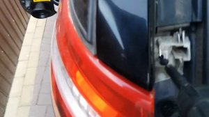 Замена лампочки стоп на Ситроен Пикассо С4 2007год