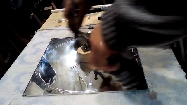 Как вырезать круглое зеркало или стекло в домашних условиях. смотреть онлайн