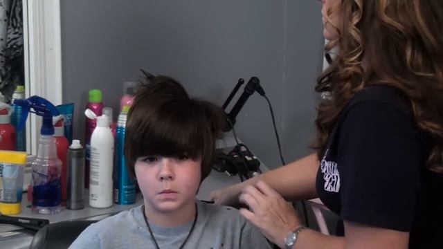 How to Do Emo Hair for Guys : Hair Care & Styling смотреть онлайн