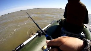 Ловля крупного окуня на водохранилище