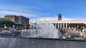 Финляндский вокзал (Санкт-Петербург). Фонтаны.