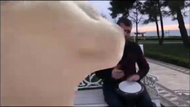 мемный кот флексит головой под барабаны узбека 😂😂😁😁😁😁🙃😺👍 смотреть онлайн