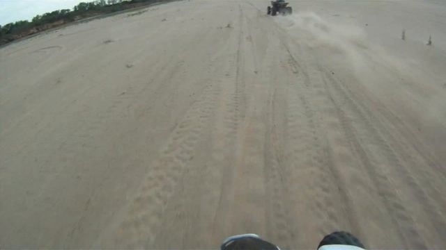 Yamaha yfz450 VS Honda TRX 450 VS Polaris outlaw 525s смотреть онлайн