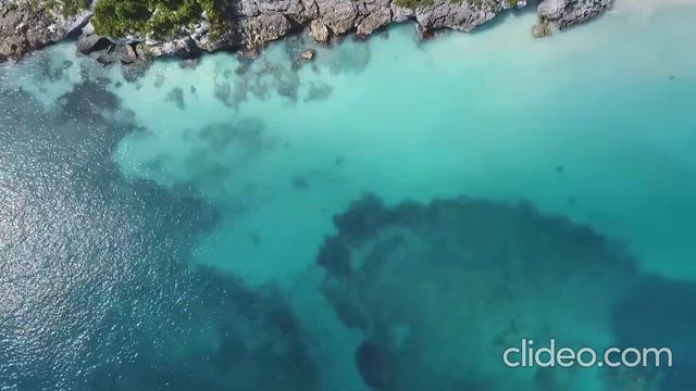 релакс. видео с красивыми видами на рифы и океан также присутствует музыка смотреть онлайн