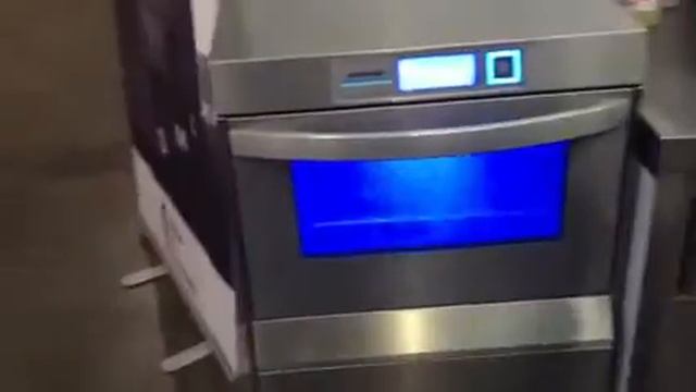 Посудомоечная машина Winterhalter от компании "Фабрика-Кухн смотреть онлайн