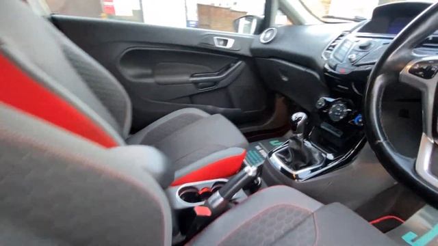 FORD FIESTA HATCHBACK 1.6 TDCI ZETEC S EURO 5 3DR (2013/63) смотреть онлайн
