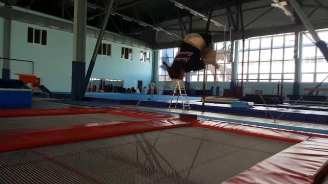 ТРЕНИРОВКА|ГИМНАСТИКА|БАТУТ|ИГРЫ смотреть онлайн