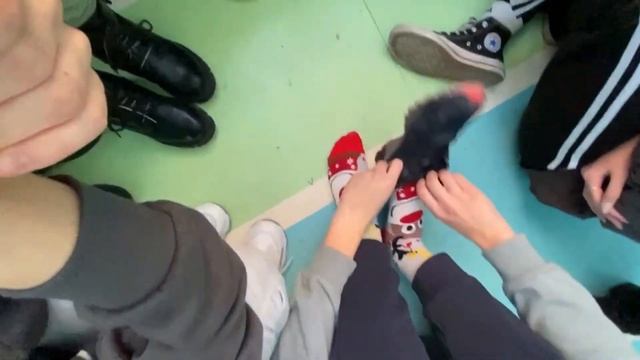 [vlogmas] тайный санта в колледже смотреть онлайн