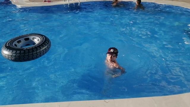 Ещё немного воды) смотреть онлайн