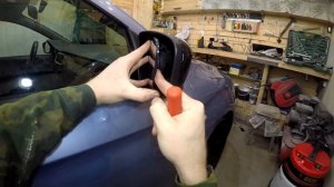 Замена зеркального элемента на наружном зеркале заднего вида Citroen C-Elysee 2012-2021год